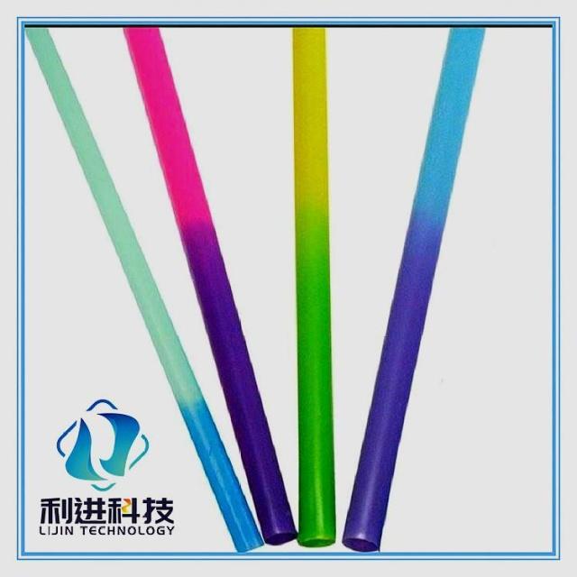 「感溫粉供應(yīng)銷售」五彩繽紛的遇冷變色吸管使用安全嗎？